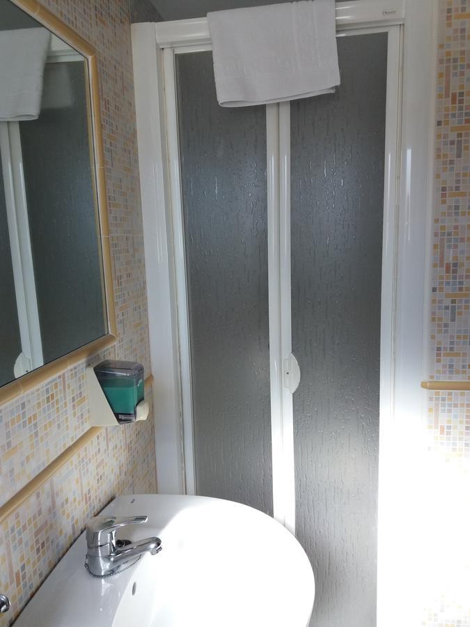 Hostal La Pilarica Paterna Kültér fotó