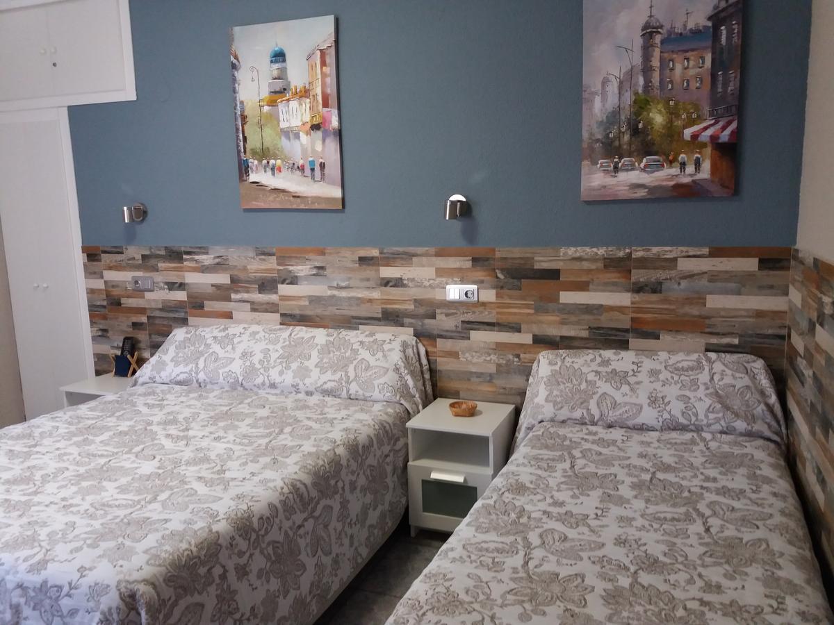 Hostal La Pilarica Paterna Kültér fotó
