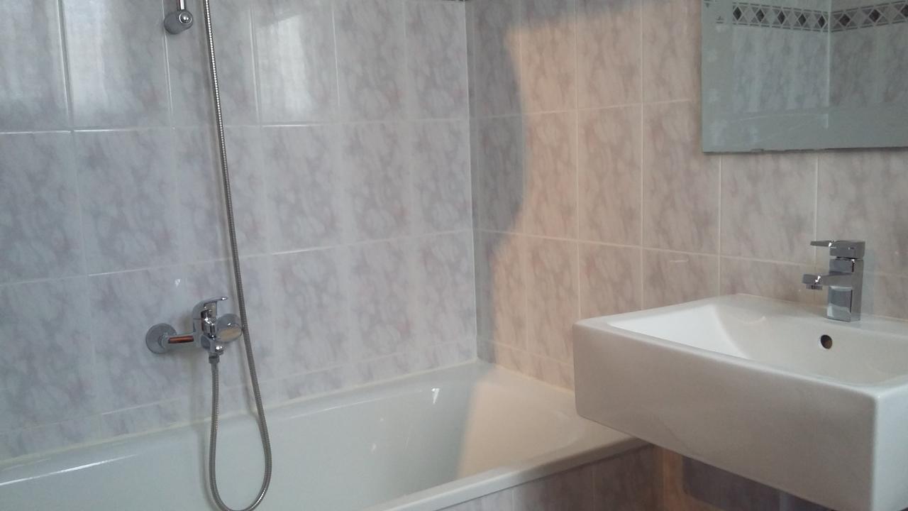 Hostal La Pilarica Paterna Kültér fotó